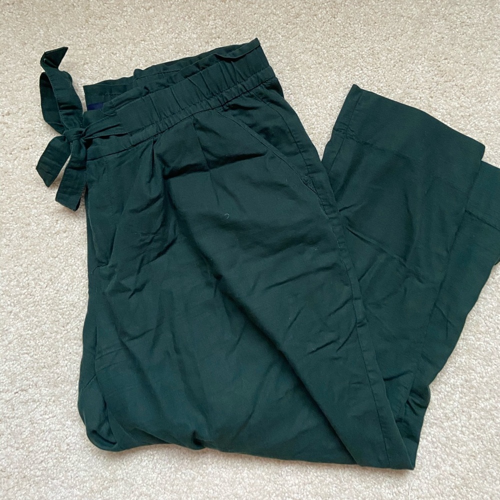 GAP hunter green tie waist pull on pant